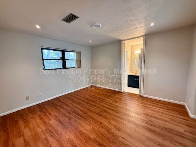 Building Photo - 4023 Grissom Dr