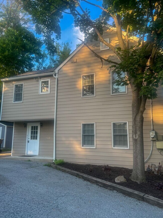 Building Photo - Freshly Renovated 3-Bedroom Home in King of Prussia