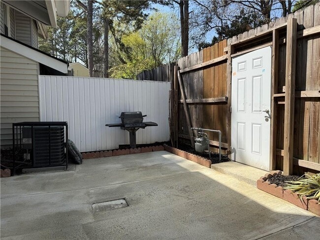 Building Photo - 4383 Idlewood Ln