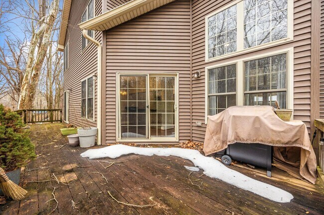 Building Photo - The Meadows In New Market