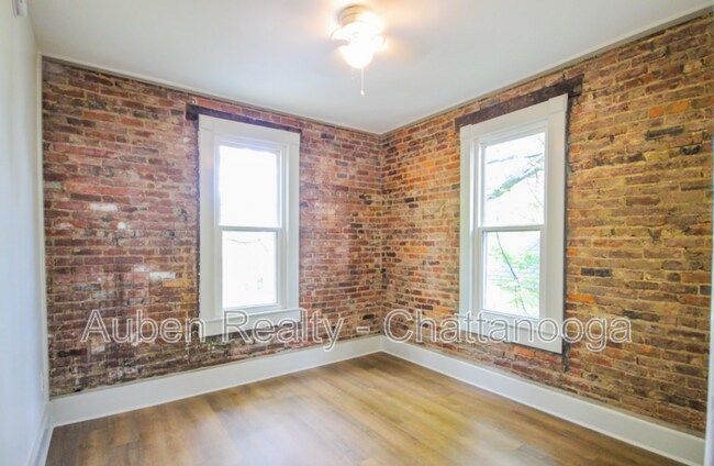 Building Photo - 1203 Peachtree St