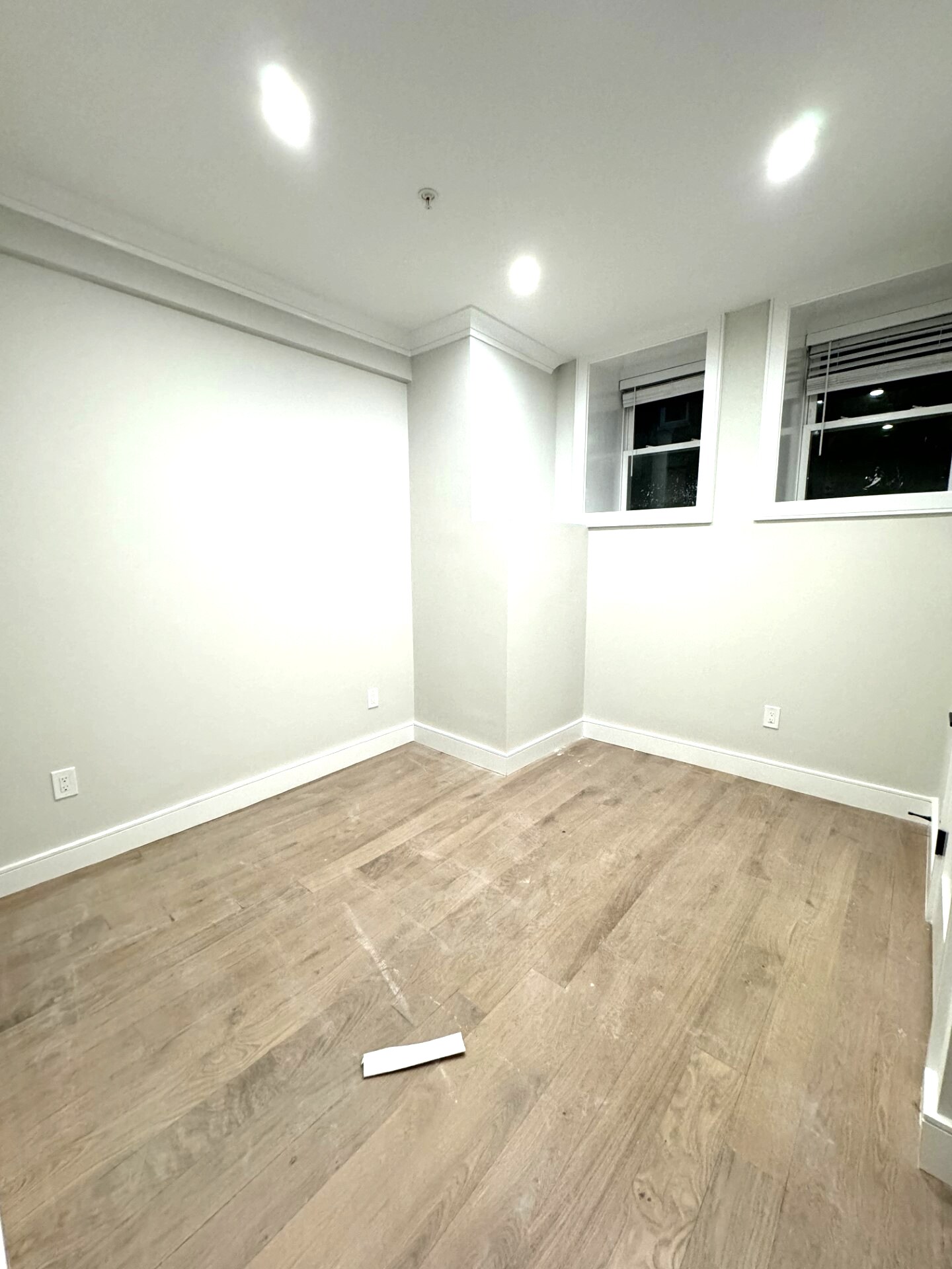 Building Photo - 162 Allston St