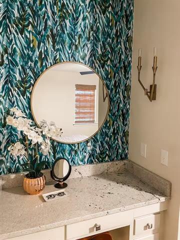 Building Photo - 253 E Stephenson St