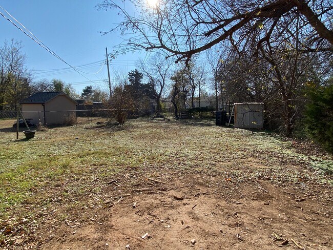 Building Photo - 1326 NW 100th St