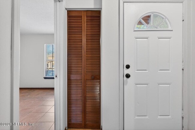 Building Photo - 4482 Melissa Ct W