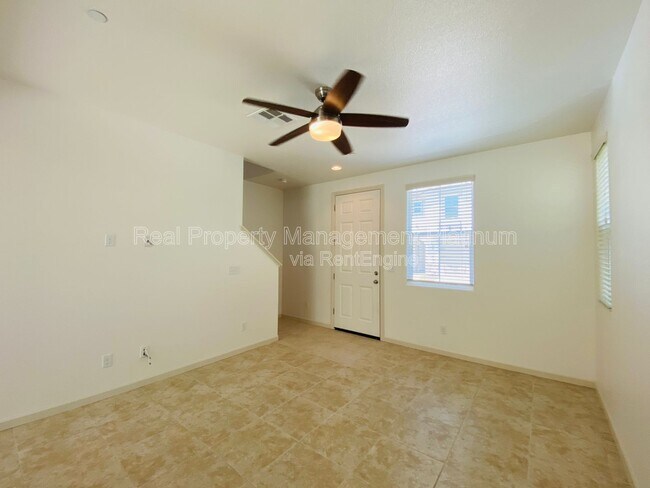 Building Photo - 3628 Elevations Way