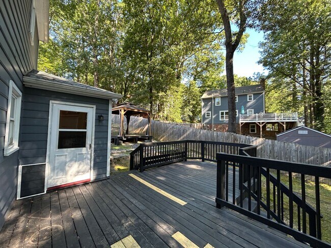 Building Photo - 10012 Copperwood Ct