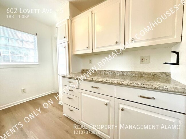 Building Photo - 602 Lovett Ave