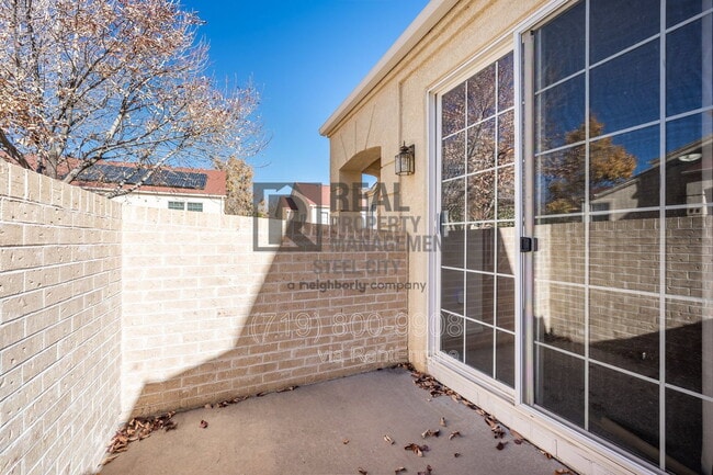 Building Photo - 4141 Outlook Blvd