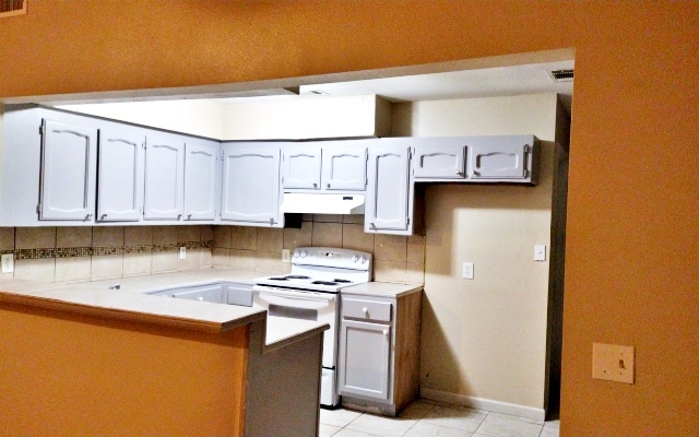 Building Photo - 5744 Guice Dr