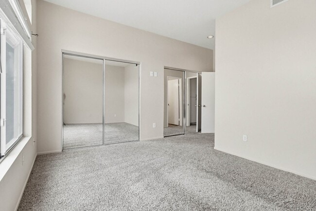 Building Photo - 2288 Cabo Bahia