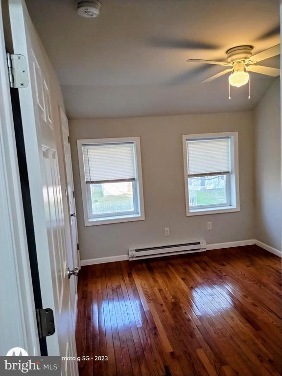 Building Photo - 1224 Clover Ln