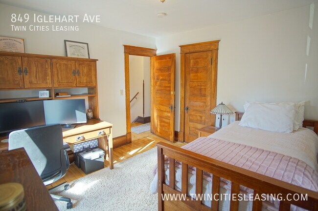 Building Photo - 849 Iglehart Ave