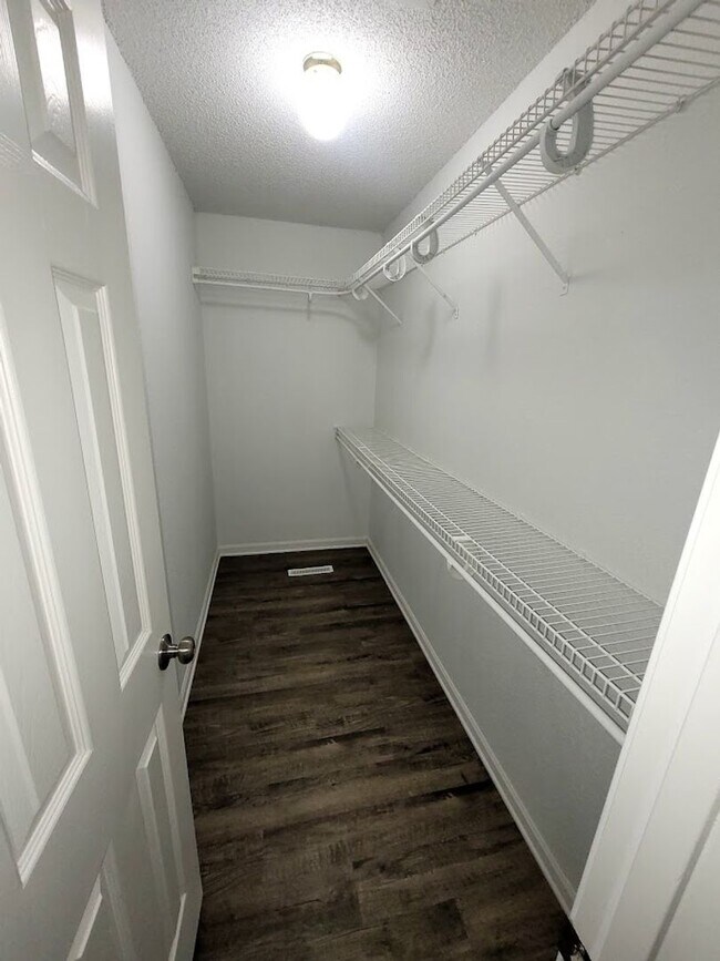 Building Photo - Available Early May | Don’t Miss This Stunning Rental