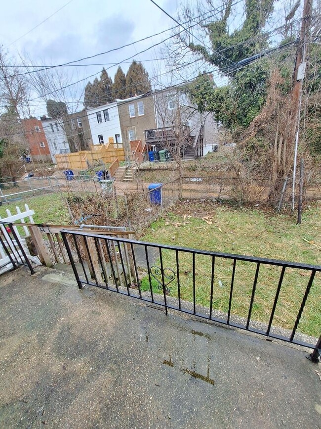 Building Photo - 4801 Beaufort Ave