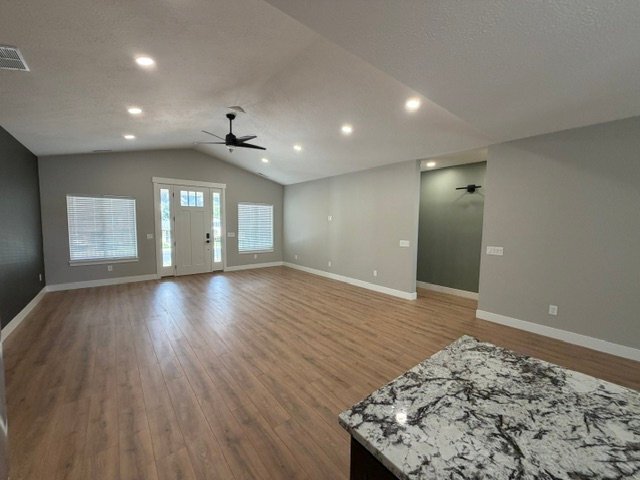 Building Photo - 356 S 800 W