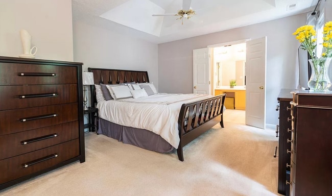 Building Photo - Beautiful 3 Bedroom in Hope Valley Farms