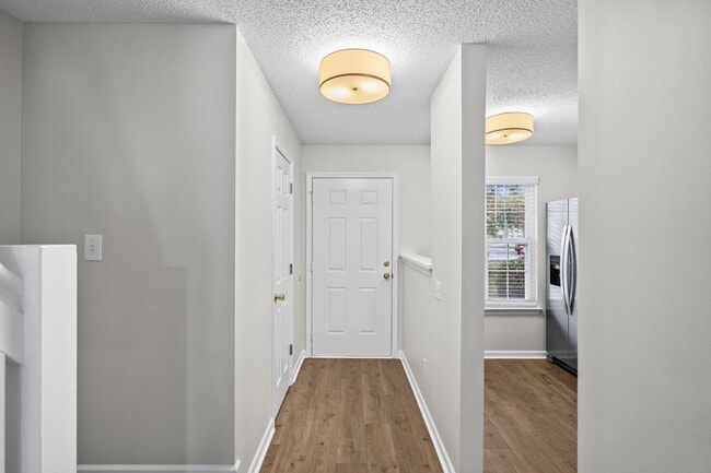 Building Photo - 3574 Evergreen Way