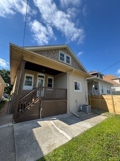Building Photo - 6236 W Cornelia Ave