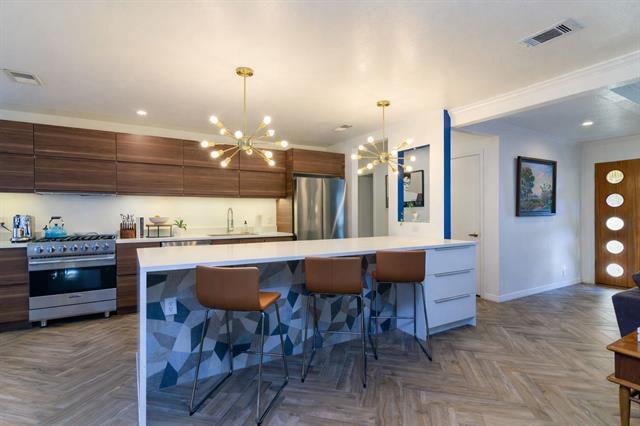 Building Photo - 1623 Hanging Cliff Dr