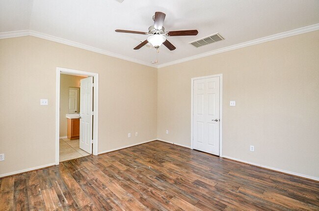 Building Photo - 6431 Densberry Ln