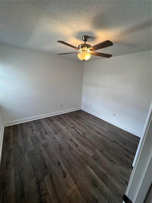 Building Photo - 6078 Willowpointe Cir