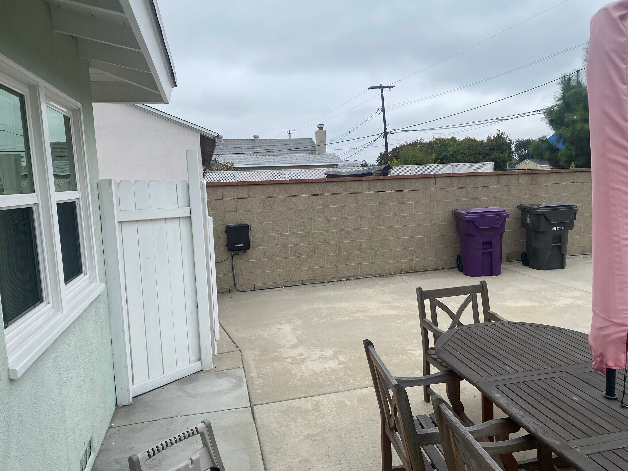 Building Photo - 5808 E Marita St