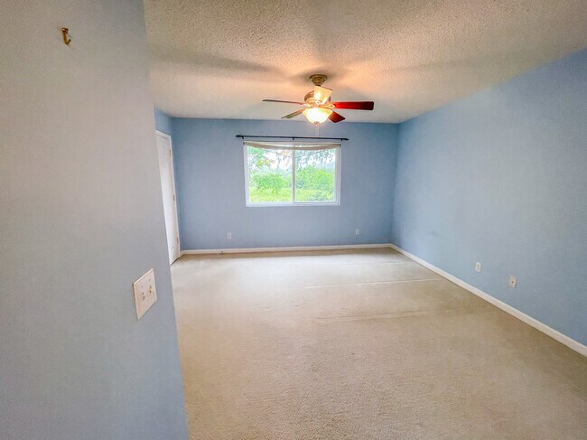 Building Photo - 156 Robinson Walk