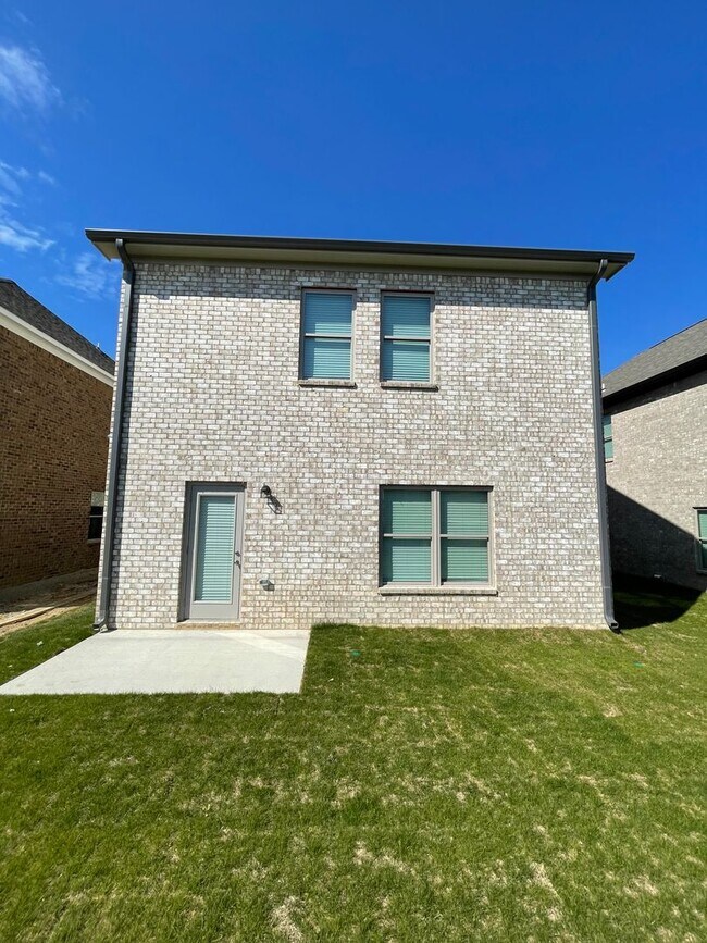 Building Photo - 282 Shiloh Creek Dr