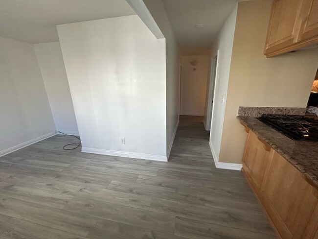 living room with hallway - 1611 Monterey Blvd