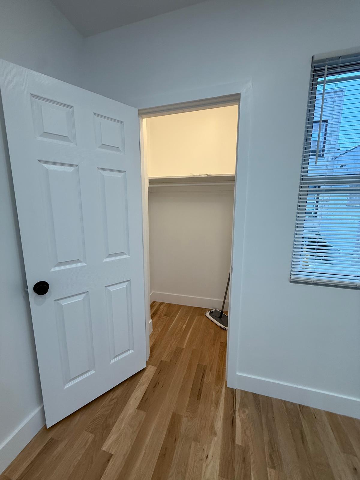 Building Photo - 9717 101st St