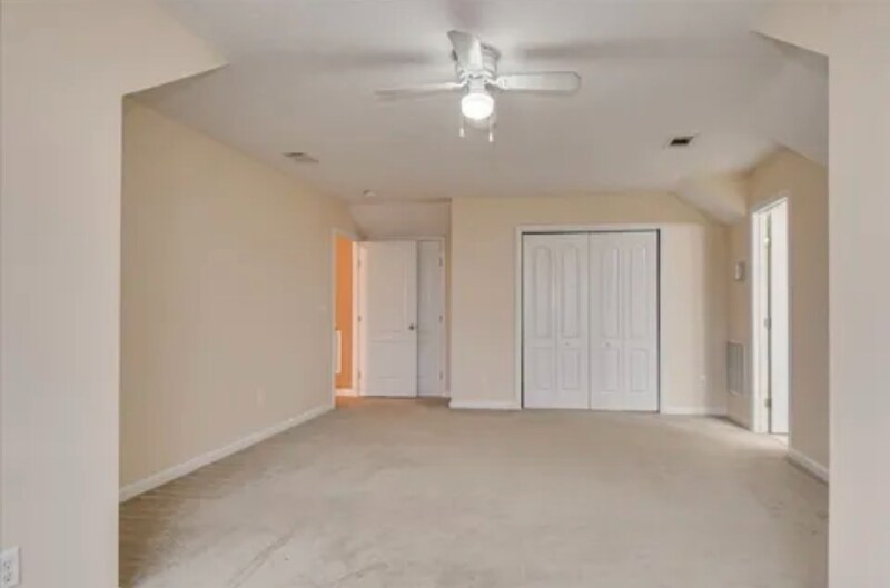 Building Photo - 1473 Oxpens Rd