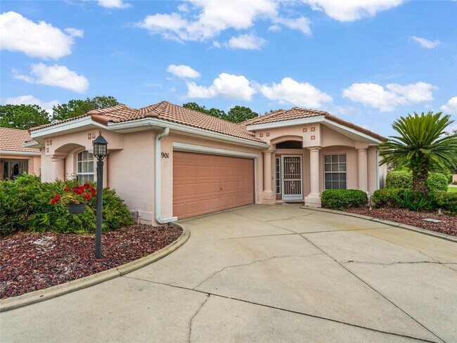 Primary Photo - 901 San Benito Ln