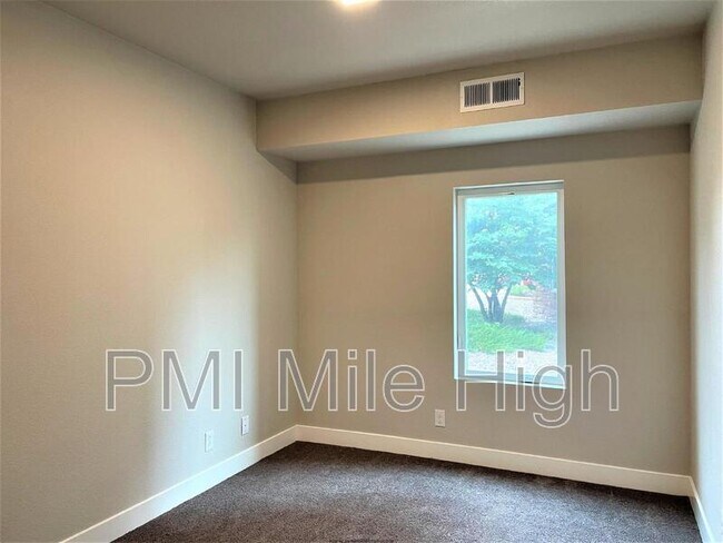 Building Photo - 1401 W 85th Ave