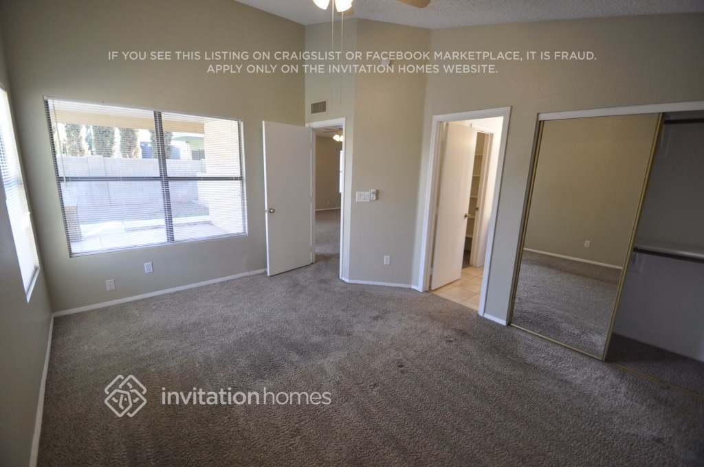 Building Photo - 11841 N 76th Ln