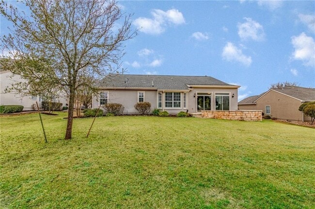 Building Photo - 112 Bee Creek Ct