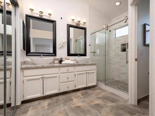 Building Photo - 522 Shoal Cir