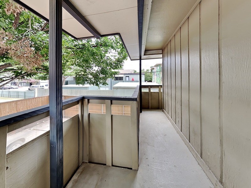 Building Photo - 2907 Shelby Ave