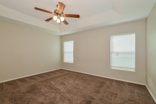 Building Photo - 2735 Breezy Meadow Rd