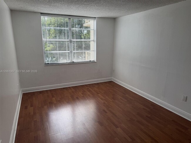 Building Photo - 13100 SW 92nd Ave