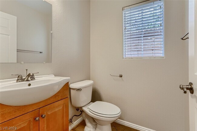 Building Photo - 1144 Desert Mountain Dr