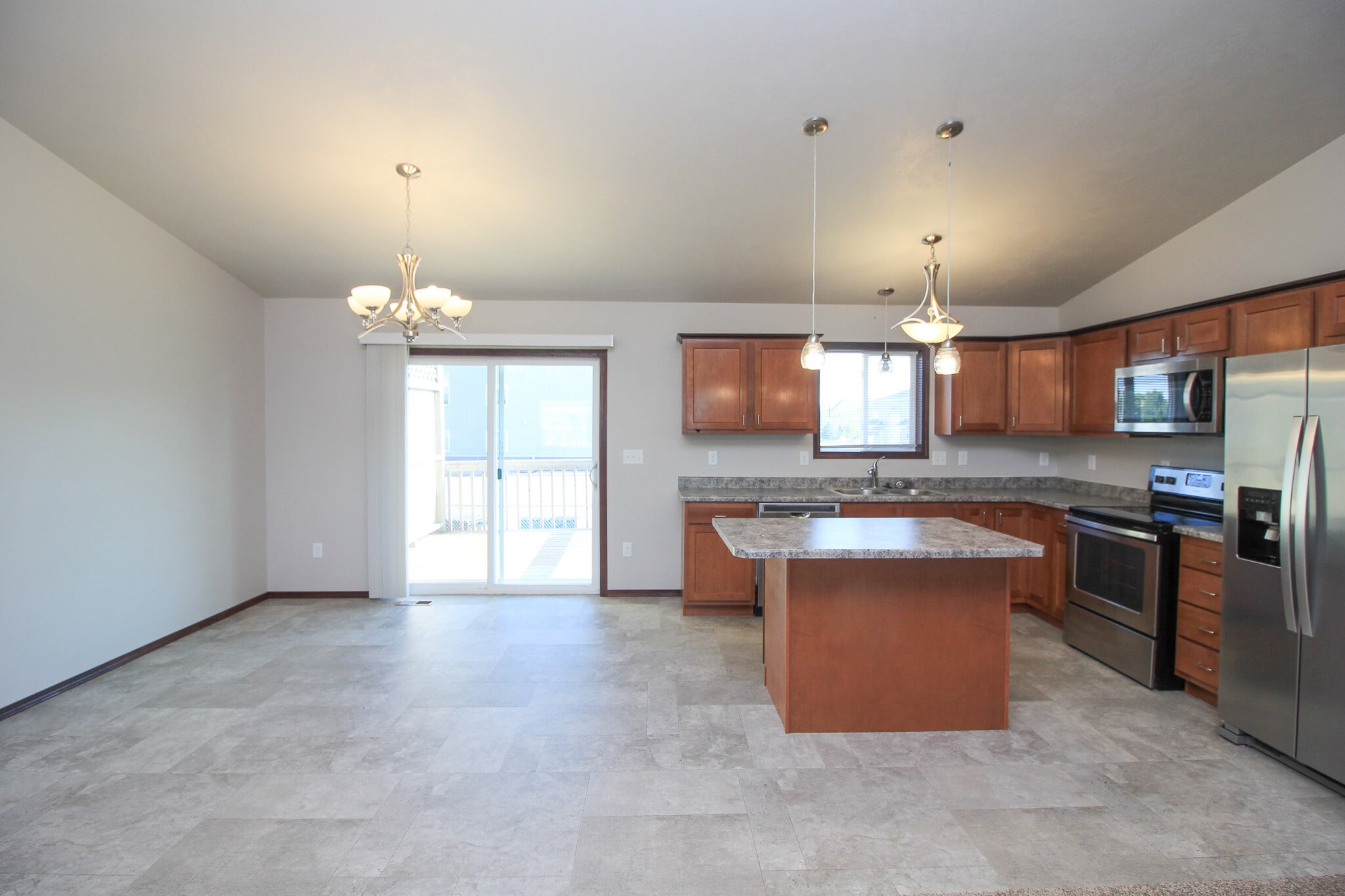 Building Photo - 110 Tanner Ct