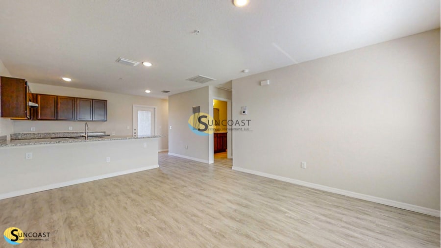 Building Photo - 33 Walnut Run