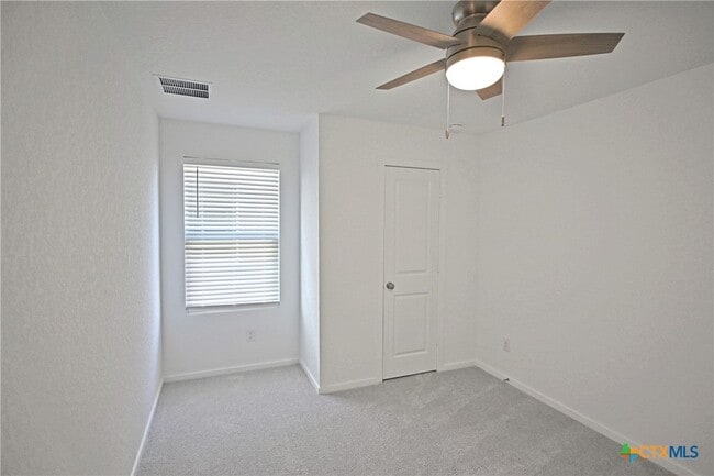 Building Photo - 11560 Chestnut Barr Dr