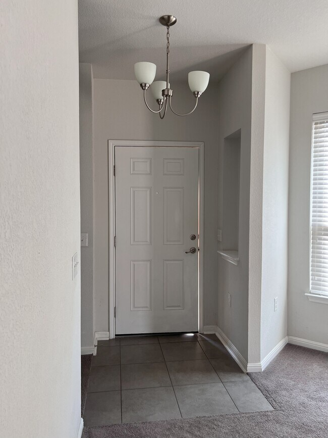 Building Photo - 917 Durness Dr