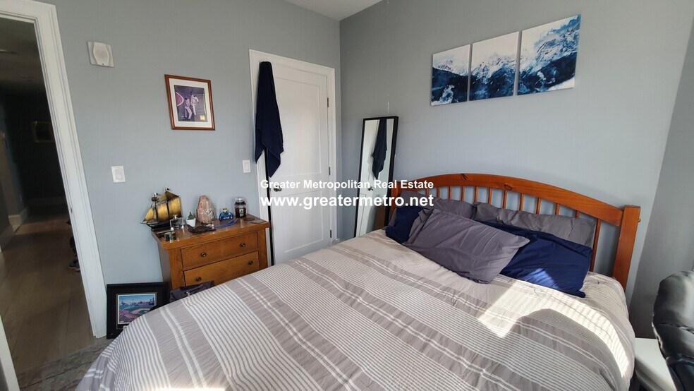 Building Photo - 21 Winfield St