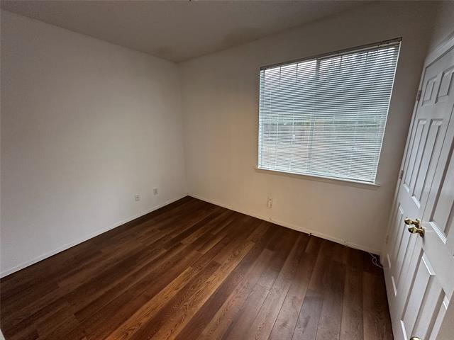 Building Photo - 2507 Pinegrove Cir