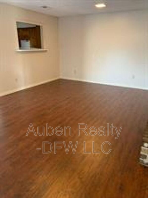 Building Photo - 6437 Brookhaven Trail