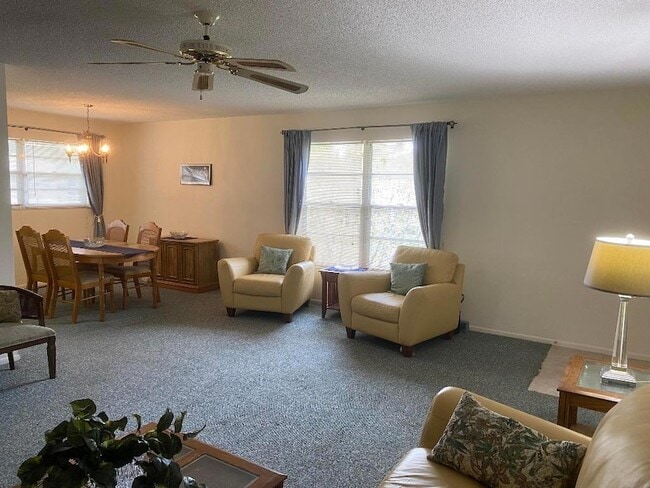 Building Photo - 26 Lake Vista Trail