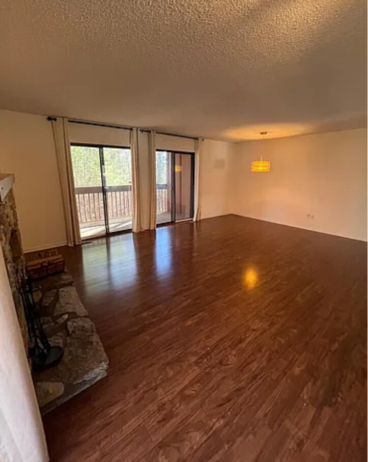 Building Photo - 119 Cedar Forest Trl